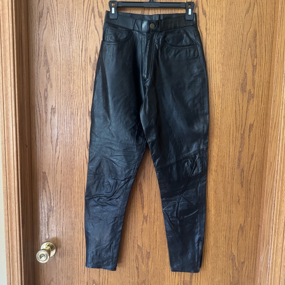 Vintage Y2K 100% Genuine Leather Women’s Pants Size 7/8 High Waisted Streetwear